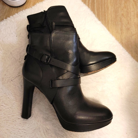 Vince Camuto Signature Booties - Picture 7 of 7